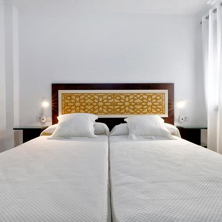 Tejon Y Marin, Nuevo Apartamento En Casco Antigueo กอร์โดบา ภายนอก รูปภาพ
